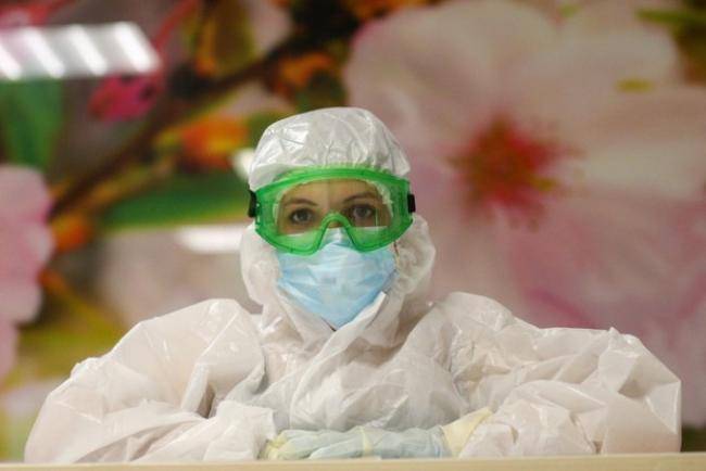 Səhiyyə Nazirliyi: Həkimlərin əksəriyyəti özlərini qəhrəman saymır