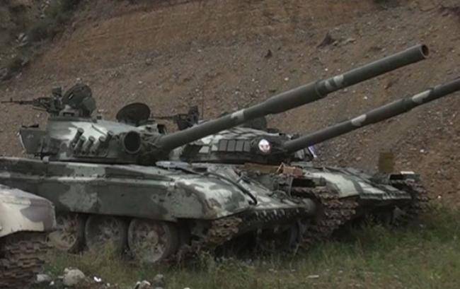 D&uuml;şmənə məxsus yeni zirehli texnikalar ələ ke&ccedil;irildi - 