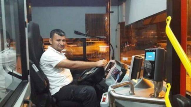 Sükan arxasında foto çəkdirən məktəb direktoru barəsində cinayət işi