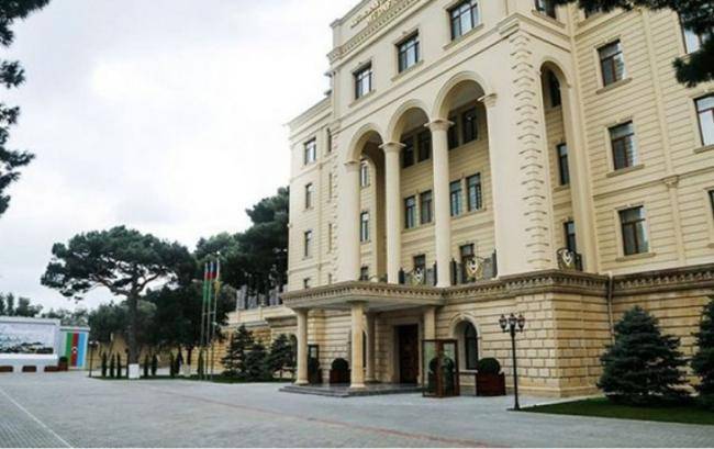 Düşmən Tərtəri atəşə tutur