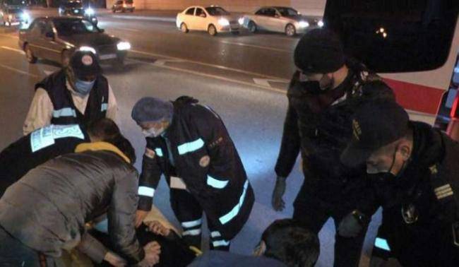 Bakıda sərxoş sürücü qəza törədərək piyadanı vurdu -