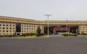 Ermənistan Müdafiə Nazirliyində daha bir istefa Xəbər şəkili