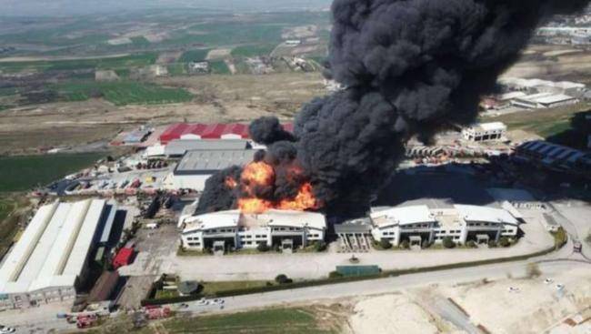 Türkiyədə fabrikdə dəhşətli PARTLAYIŞ -