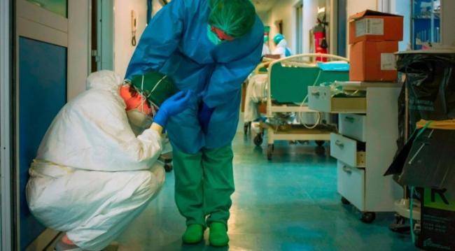 Azərbaycanda daha bir həkim koronavirusdan ölüb