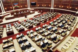 Hansı deputatlar koronavirusa qarşı peyvənd edilib? -