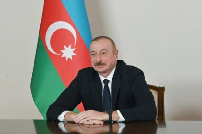 “Gedin oturun yerinizdə” - Prezidentdən məmurlara