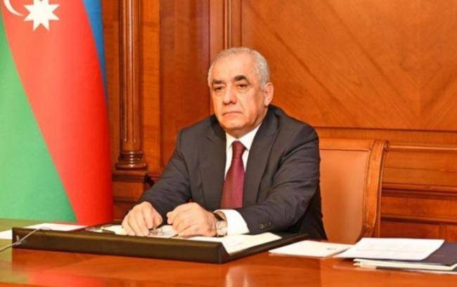 Baş nazir gürcü həmkarı ilə telefonla danışdı
