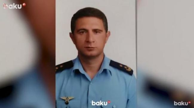 D&ouml;y&uuml;ş yoldaşlarını vurulmuş helikopterdən xilas edən şəhid pilotumuz - 