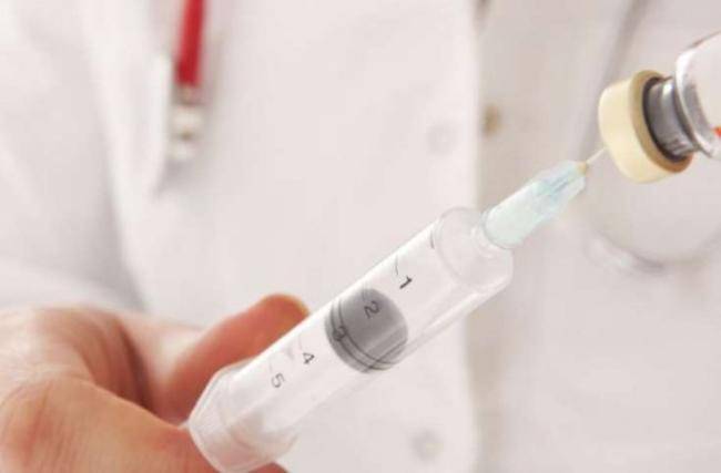 Koronavirus səbəbilə evlərə gəlib hərkəsə iynə vurulur? –