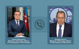 Ceyhun Bayramov rusiyalı həmkarı ilə telefonla danışıb