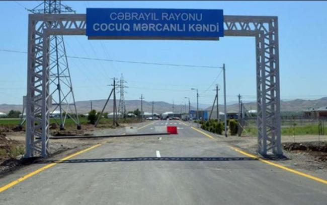 Cocuq Mərcanlıda &ccedil;oxsaylı evlərə ziyan dəyib