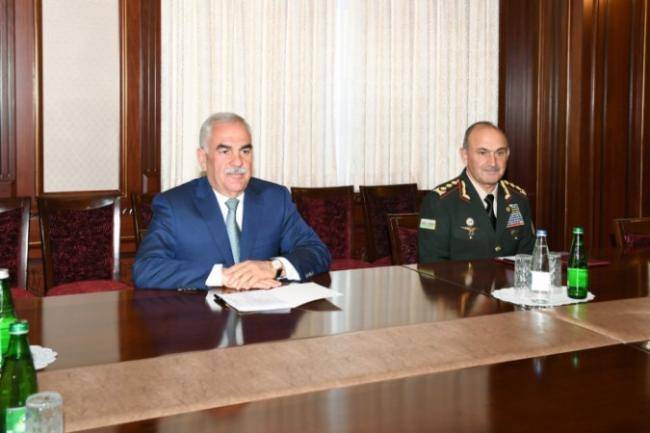 Vasif Talıbov türkiyəli generalla görüşdü