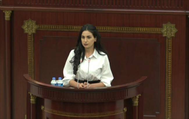 Şuşalı qız yenidən Milli Məclisdə -