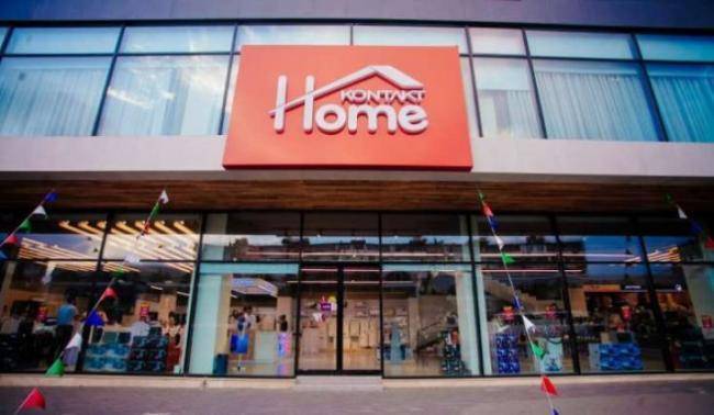 "Kontakt Home"-dan aldığı xarab kondisionerə görə canlı yayımı açdı -