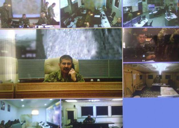 Ordu rəhbərliyi döyüş tapşırıqlarının uğurlu icrasını təşkil edir