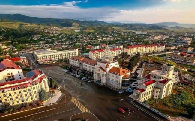 Xankəndidə evlər k&uuml;tləvi satışa &ccedil;ıxarıldı - 