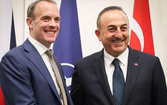 &Ccedil;avuşoğlu britaniyalı həmkarı ilə Qarabağdan danışdı