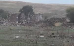 Müdafiə Nazirliyi Çaxırlı kəndindən görüntülər yaydı -