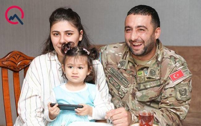 “Bir nəfər də qalsaq, o bayraq sancılmalı idi” -