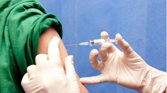 İlk növbədə risk qrupuna daxil olanların vaksinasiyası aparılacaq -