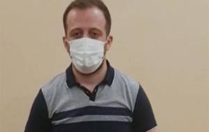 Sürücünü vuran sərnişin üzr istədi -