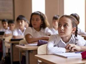 Azərbaycanda dərslər noyabrda başlayır? -