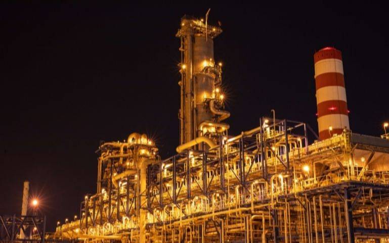 STAR neft emalı zavodu neft idxalı və istehsalını əhəmiyyətli dərəcədə artırıb