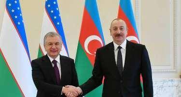 İlham Əliyev Şavkat Mirziyoyevə zəng etdi