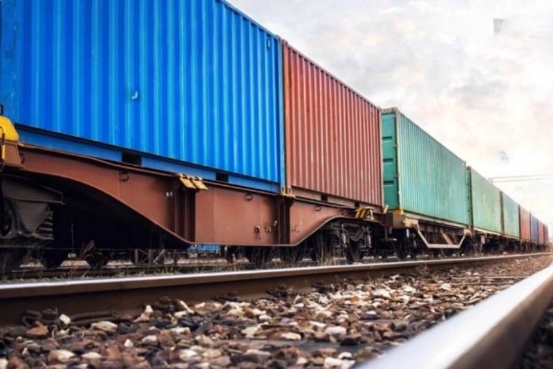 Azərbaycanda "Kazmortransflot"la "Abu Dhabi Ports" üçün konteyner gəmiləri istehsal ediləcək