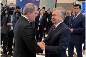 Ceyhun Bayramov Özbəkistan Prezidenti ilə görüşüb