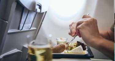 Dadsız və ən pis yeməklər olan dünyanın hava yolları şirkətləri - SİYAHI