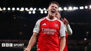 Viktor Gyokeres'in Dublu: Arteta Hesab Edir ki, Hücumçu "Arsenal"ı Daha Yaxşı Komandaya Çevirir