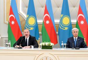 Prezident İlham Əliyev və Kasım-Jomart Tokayev mətbuata bəyanatlarla çıxış ediblər