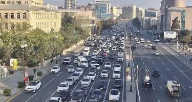Bakının bu yollarında tıxac var -Siyahı Xəbər şəkili