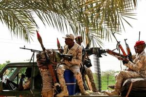 Sudanda Çevik Cavab Qüvvələri Əl-Faşirdə əsas hərbi bazanı ələ keçirdiyini açıqlayıb