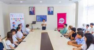 “Nar” uşaqlar üçün maarifləndirici tədbirlərə dəstək verir -Foto Xəbər şəkili