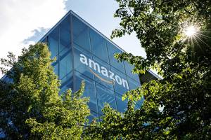 Amazon 30 minə yaxın korporativ iş yerini ixtisar etməyi planlaşdırır: Səbəb Süni İntellektdir? Xəbər şəkili