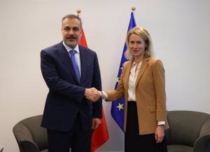 Türkiyə XİN rəhbəri Hakan Fidan Aİ-nin xarici siyasət üzrə ali nümayəndəsi ilə görüşüb Xəbər şəkili