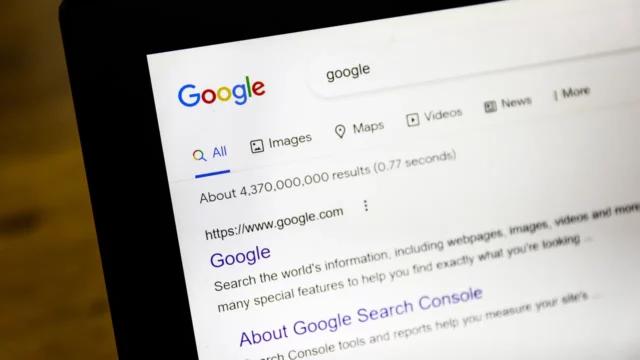 Google reklamları gizlədilə bilər!