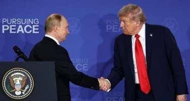 Alyaska görüşündə Putinə bu hədiyyə verilib - FOTO