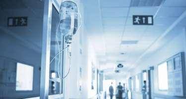 Bakıda avtomobilin vurduğu qadın ölüb