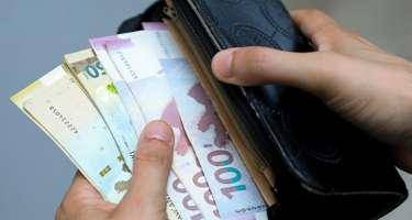 Bu dövlət orqanlarında çalışanların maaşı artırıldı