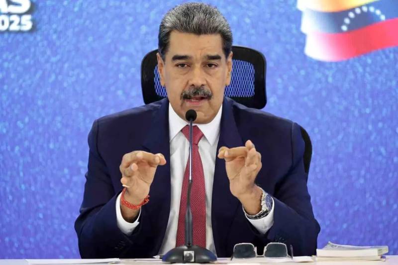 Maduro: Venesuela ABŞ Təhdidinə Qarşı 5 Min "İqla-S" Hava Hücumundan Müdafiə Sistemi Yerləşdirdi