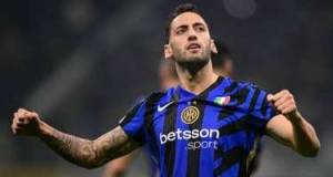 Hakan Çalhanoğlu ilin heyətində yer aldı Xəbər şəkili