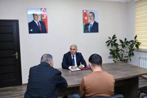 Vüqar Əhmədov Şamaxıda vətəndaşları qəbul edib Xəbər şəkili