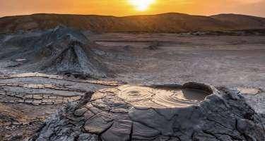 Azərbaycanda vulkan püskürdü - FOTO / YENİLƏNİB