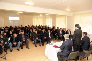 Xaçmazın Qıraqlı kəndində səyyar qəbul keçirilib (FOTO) Xəbər şəkili