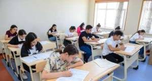 Qəbul imtahanındakı sualların çətin olması iddialarına rəsmi reaksiya Xəbər şəkili