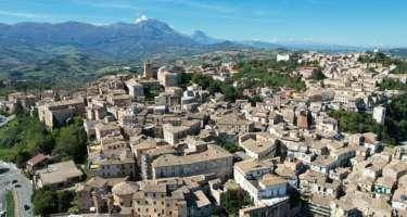 İtaliyada 1 dollara evlər satılır