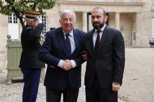 Mirzoyan Fransa Senatının sədri ilə Cənubi Qafqazdakı prosesləri müzakirə edib Xəbər şəkili
